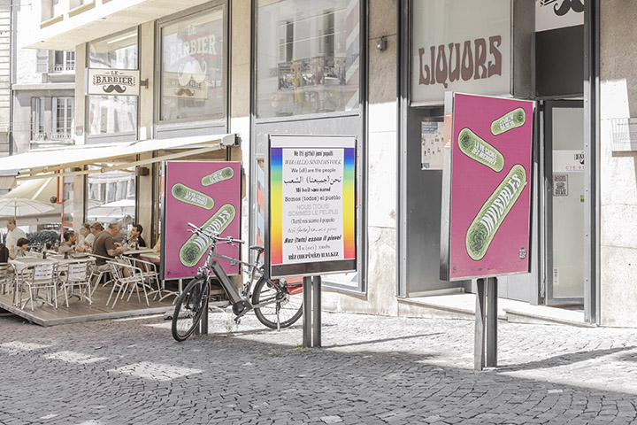 «We (all) are the people» von Hans Haacke