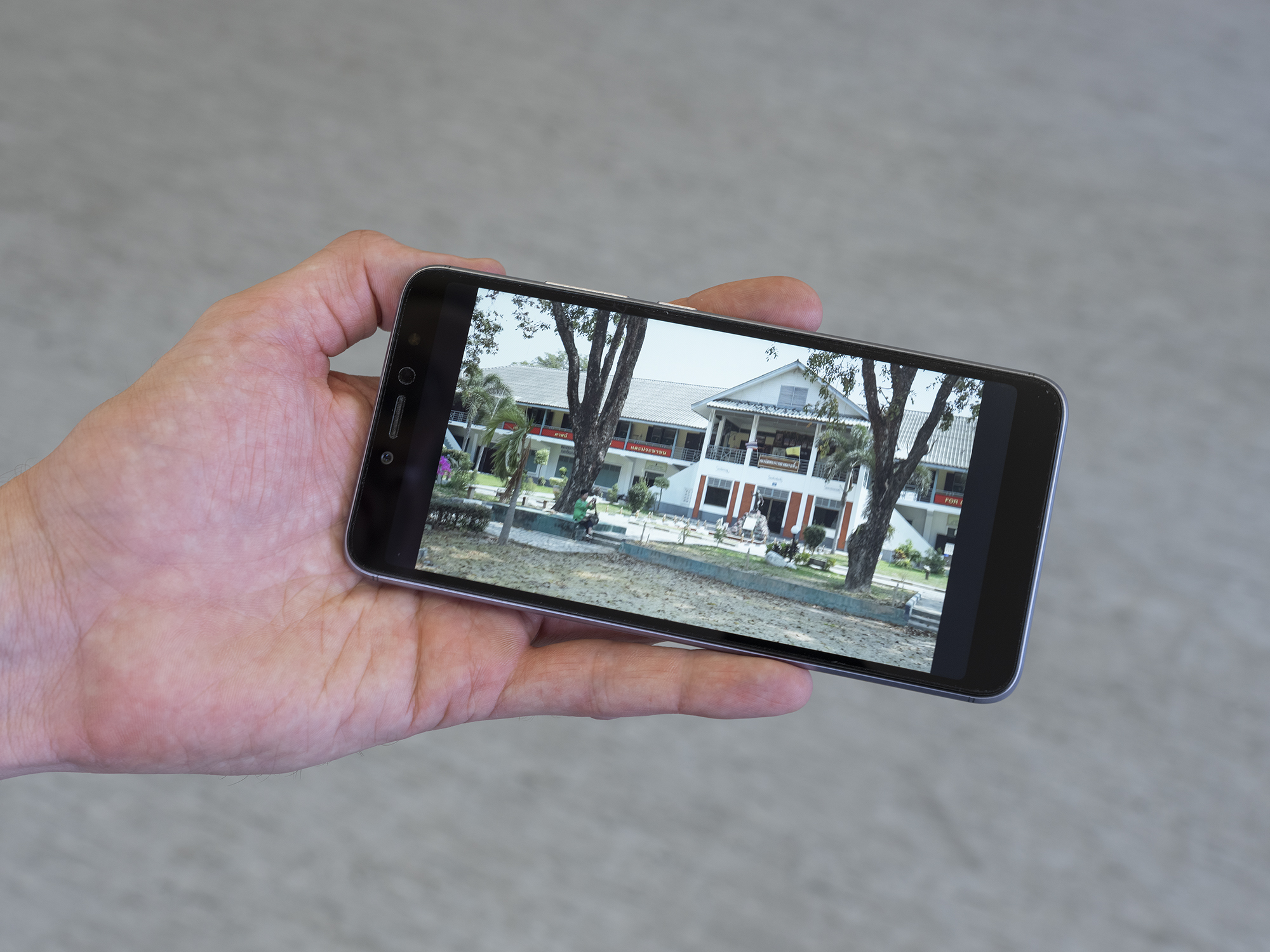 Orawan Arunrak «Landscape from 1st Infantry Battalion 2nd Infantry Regiment King’s Guard, Prachinburi Province<br>
to Bureau of Royal Household, Sanarmsuepa, Bangkok, Thailand»